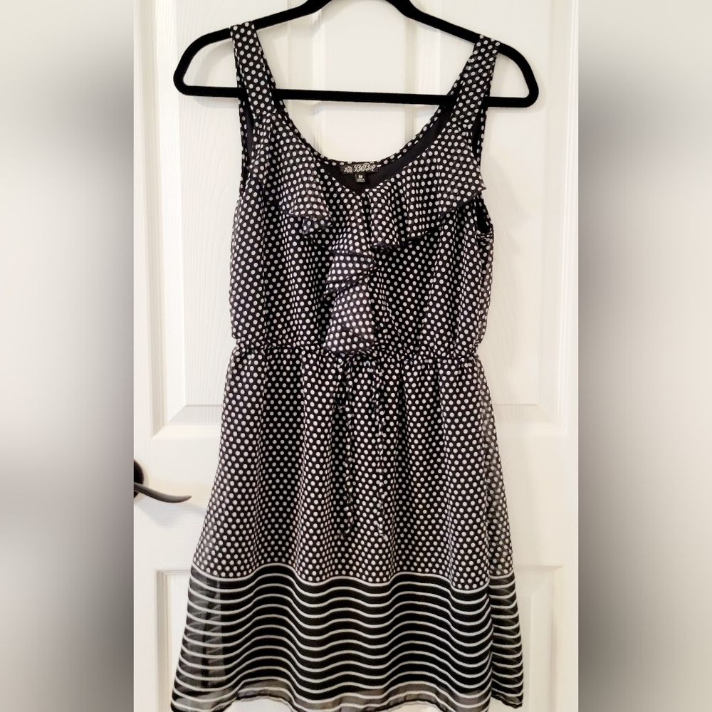 BeBop Black & White Polka Dot Size Medium Flowy Dress
